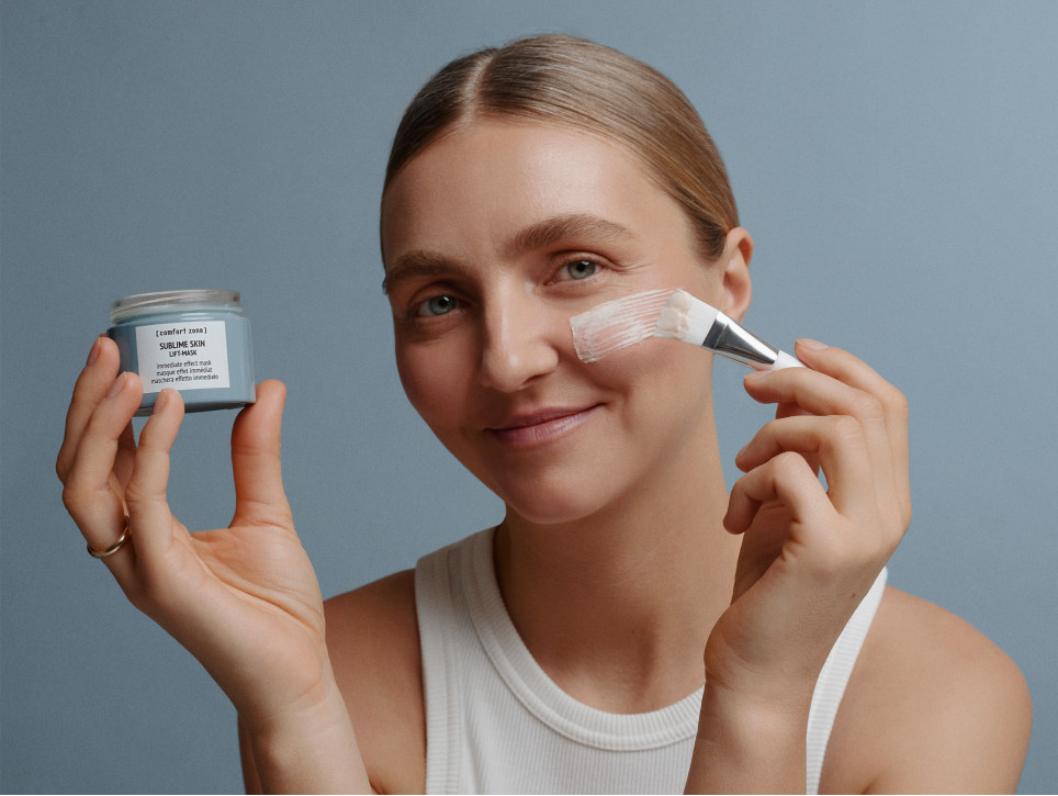 КСЕНІЯ ШНАЙДЕР СТАЛА АМБАСАДОРКОЮ БРЕНДУ КОСМЕТИКИ [ COMFORT ZONE ]