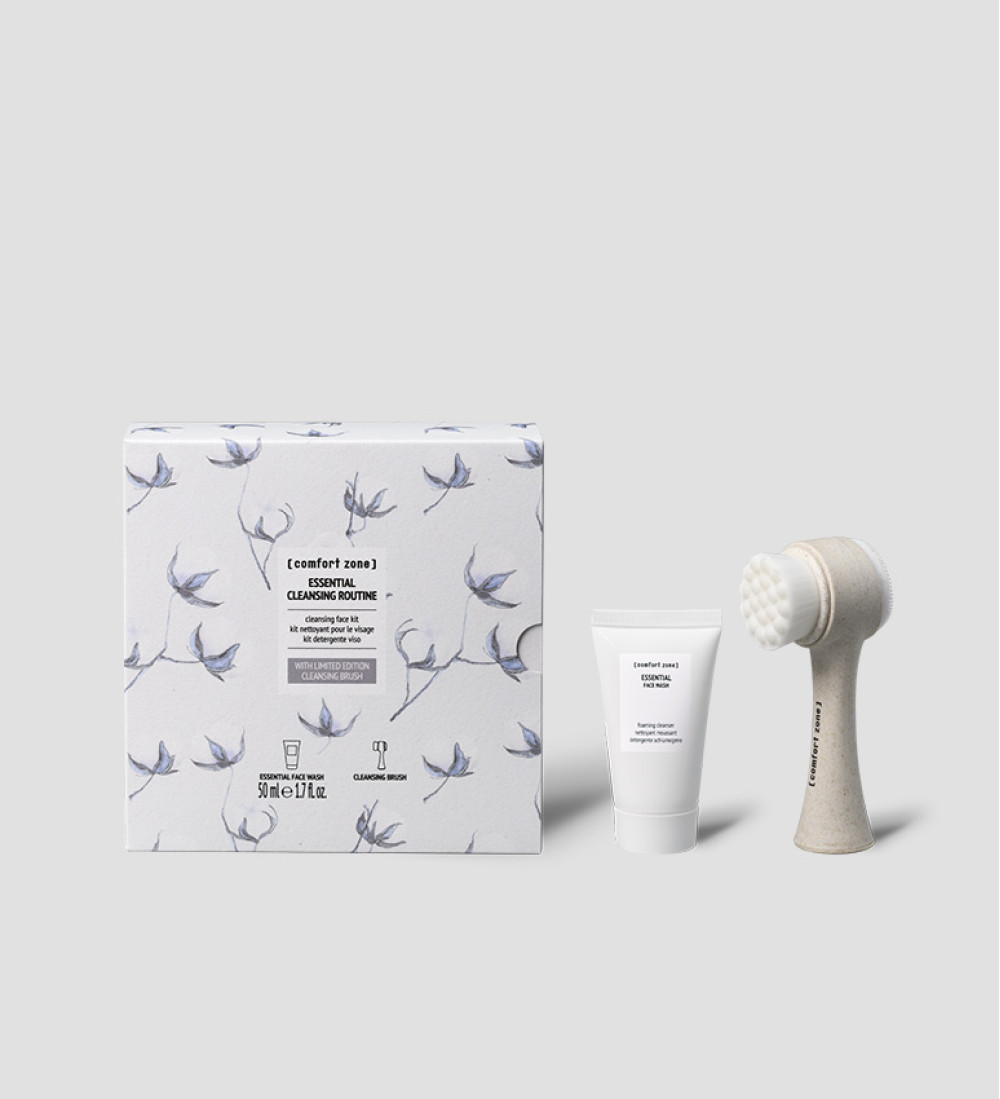 ESSENTIAL CLEANSING ROUTINE - НАБІР ДЛЯ ОЧИЩЕННЯ ОБЛИЧЧЯ З ЩІТОЧКОЮ